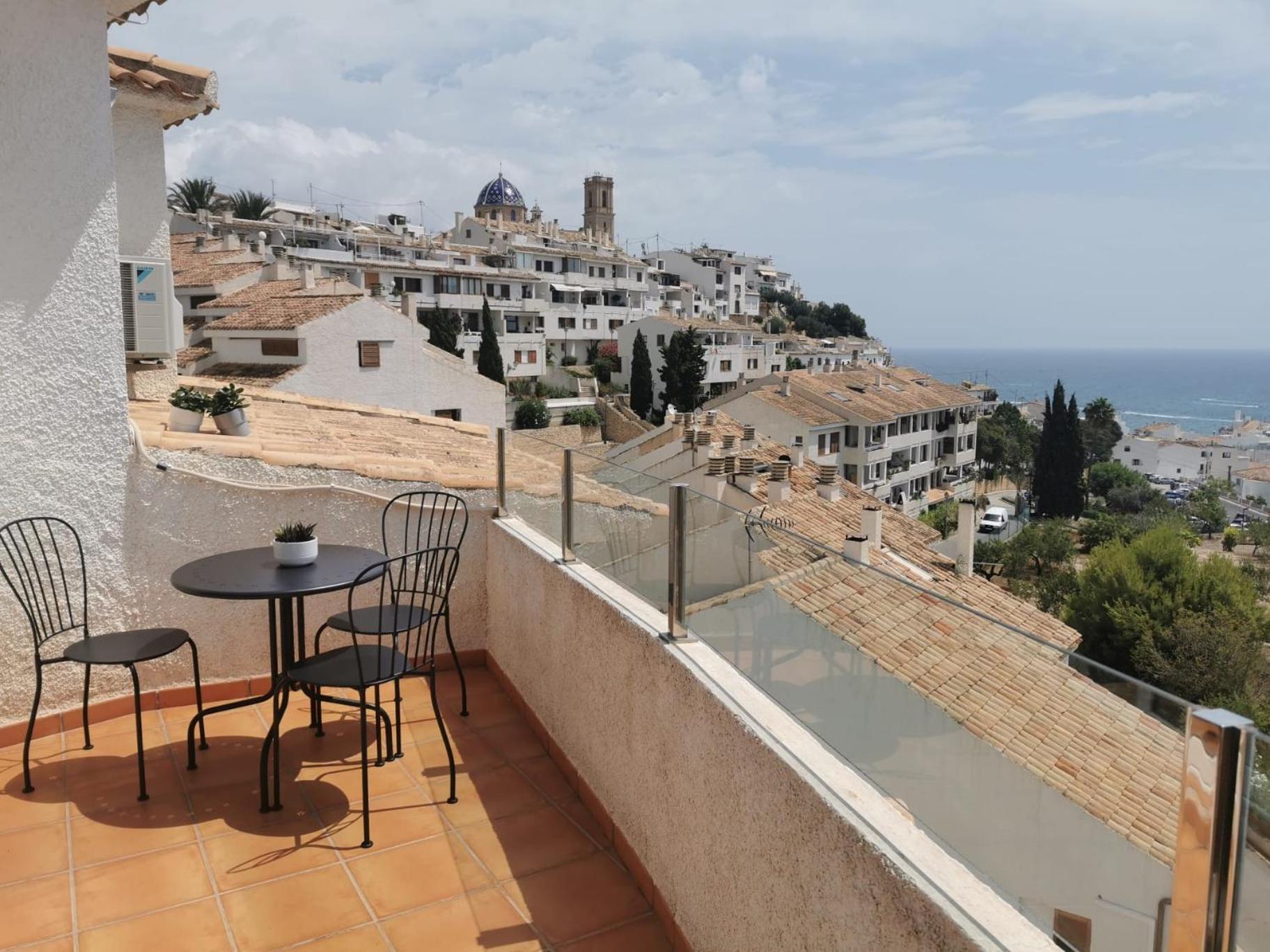 Апартаменты Atico-Duplex Con Vistas Al Mar Y Casco Antiguo En Альтеа Экстерьер фото